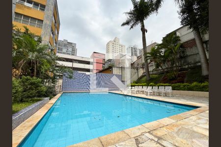 Apartamento à venda com 100m², 1 quarto e 2 vagasÁrea comum - Piscina