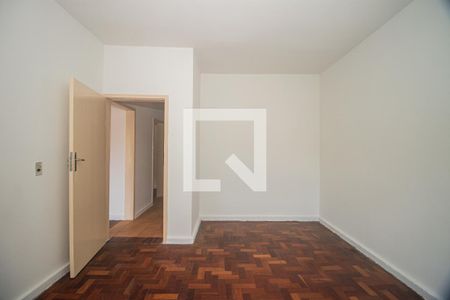 Quarto 1 de casa para alugar com 3 quartos, 90m² em Vila Jardim, Porto Alegre