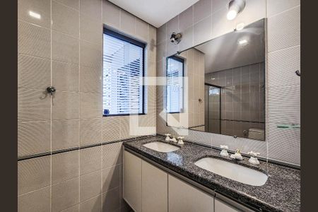 Apartamento para alugar com 200m², 4 quartos e 2 vagasSuite Quarto 3