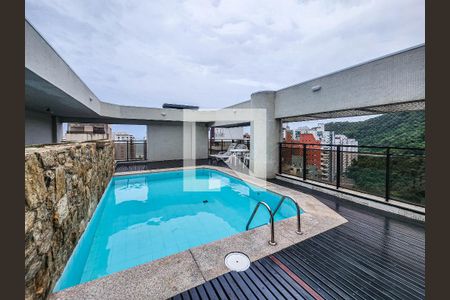 Apartamento para alugar com 200m², 4 quartos e 2 vagasÁrea comum - Piscina