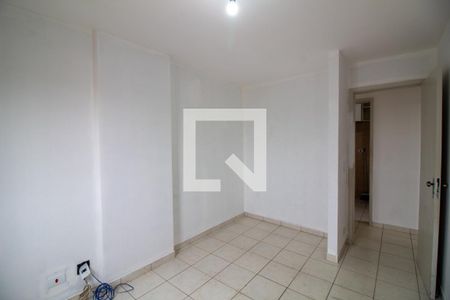 Quarto 1 de apartamento para alugar com 2 quartos, 57m² em Jardim Iracema, São Paulo