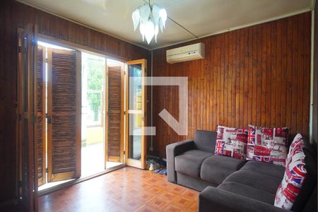 Sala de casa à venda com 3 quartos, 110m² em Feitoria, São Leopoldo