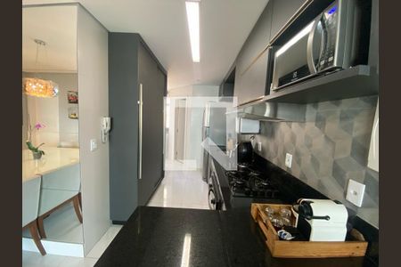 Apartamento à venda com 85m², 2 quartos e 2 vagasCozinha