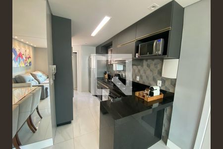 Apartamento à venda com 85m², 2 quartos e 2 vagasCozinha