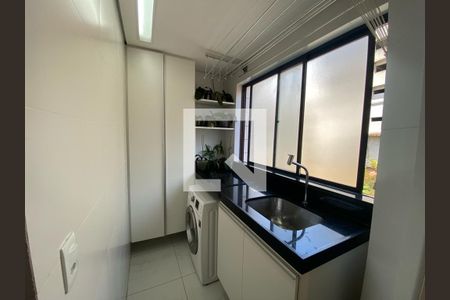 Apartamento à venda com 85m², 2 quartos e 2 vagasÁrea de Serviço
