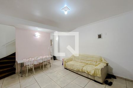 Sala de casa para alugar com 2 quartos, 88m² em Vila Regente Feijó, São Paulo