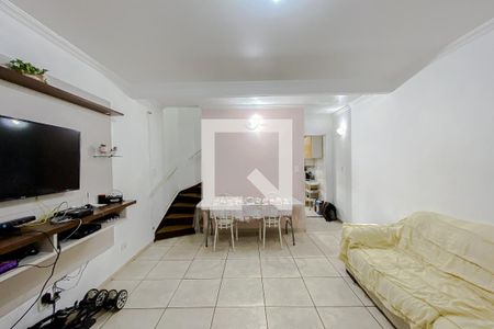 Sala de casa para alugar com 2 quartos, 88m² em Vila Regente Feijó, São Paulo