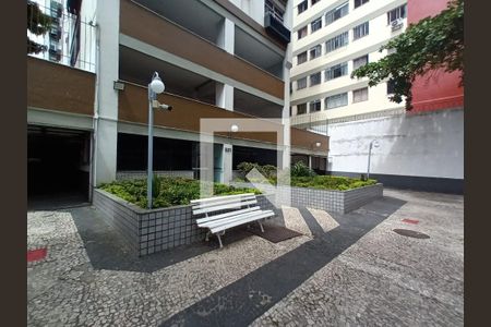 Apartamento para alugar com 70m², 2 quartos e 1 vaga Apartamento para alugar com 70m², 2 quartos e 1 vagaHall de entrada