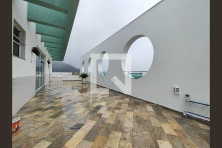 Apartamento à venda com 68m², 2 quartos e 1 vaga Apartamento à venda com 68m², 2 quartos e 1 vagaÁrea comum - Salão de festas