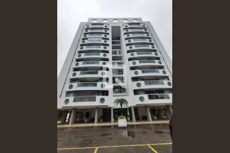 Apartamento à venda com 68m², 2 quartos e 1 vaga Apartamento à venda com 68m², 2 quartos e 1 vagaFachada do bloco