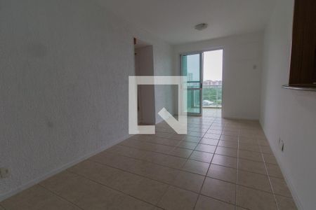 Sala de apartamento à venda com 2 quartos, 68m² em Recreio dos Bandeirantes, Rio de Janeiro