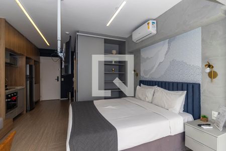 Sala e quarto de kitnet/studio à venda com 1 quarto, 32m² em Indianópolis, São Paulo