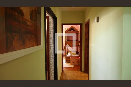 Casa à venda com 170m², 2 quartos e 4 vagasCorredor