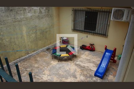 Casa à venda com 170m², 2 quartos e 4 vagasQuintal