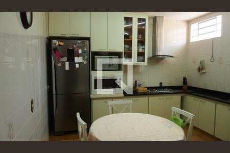 Cozinha de casa à venda com 2 quartos, 170m² em Vila Hortolandia, Jundiaí