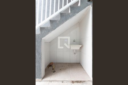 Casa para alugar com 35m², 1 quarto e 1 vagaÁrea de Serviço