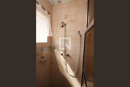 Casa à venda com 248m², 4 quartos e 3 vagas Casa à venda com 248m², 4 quartos e 3 vagasBanheiro 1