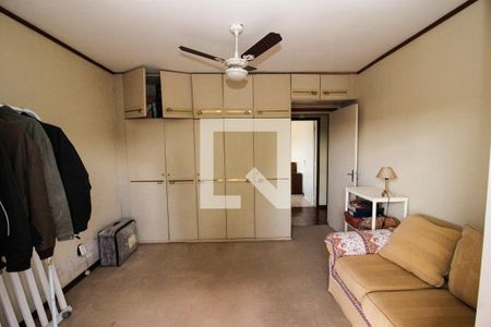 Casa à venda com 248m², 4 quartos e 3 vagas Casa à venda com 248m², 4 quartos e 3 vagasQuarto 1