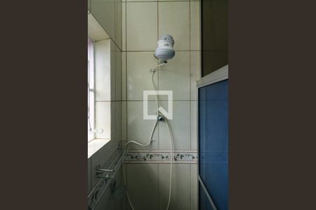 Casa à venda com 248m², 4 quartos e 3 vagas Casa à venda com 248m², 4 quartos e 3 vagasBanheiro 2