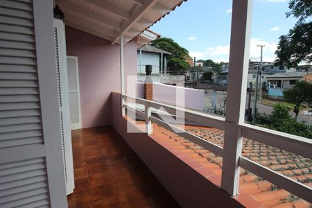 Casa à venda com 248m², 4 quartos e 3 vagas Casa à venda com 248m², 4 quartos e 3 vagasSacada do Quarto Suíte