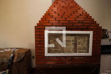 Casa à venda com 248m², 4 quartos e 3 vagas Casa à venda com 248m², 4 quartos e 3 vagasChurrasqueira