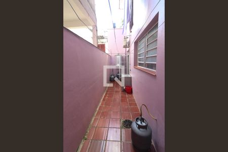 Casa à venda com 248m², 4 quartos e 3 vagas Casa à venda com 248m², 4 quartos e 3 vagasÁrea de Serviço