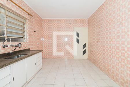 Casa à venda com 130m², 2 quartos e 2 vagas Casa à venda com 130m², 2 quartos e 2 vagasCozinha