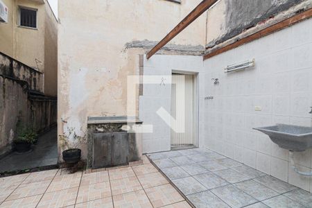 Casa à venda com 130m², 2 quartos e 2 vagas Casa à venda com 130m², 2 quartos e 2 vagasÁrea de Serviço