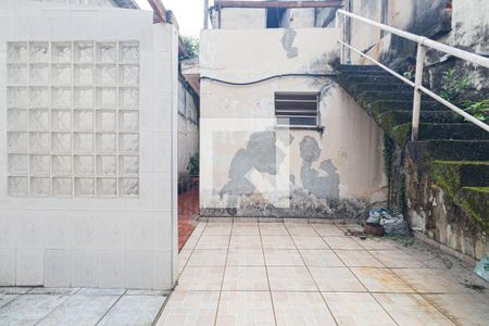 Casa à venda com 130m², 2 quartos e 2 vagas Casa à venda com 130m², 2 quartos e 2 vagasÁrea de Serviço