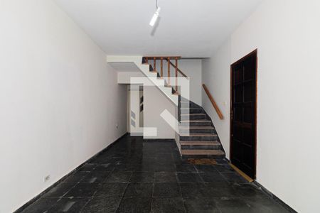 Sala de casa à venda com 2 quartos, 130m² em Parque Edu Chaves, São Paulo