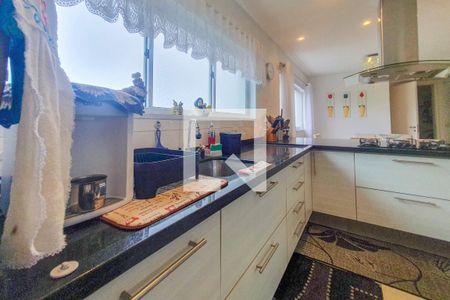 Apartamento para alugar com 111m², 3 quartos e 2 vagas Apartamento para alugar com 111m², 3 quartos e 2 vagasCozinha