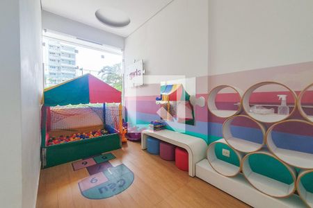 Apartamento para alugar com 111m², 3 quartos e 2 vagas Apartamento para alugar com 111m², 3 quartos e 2 vagasÁrea comum