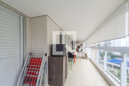 Apartamento para alugar com 111m², 3 quartos e 2 vagas Apartamento para alugar com 111m², 3 quartos e 2 vagasVaranda