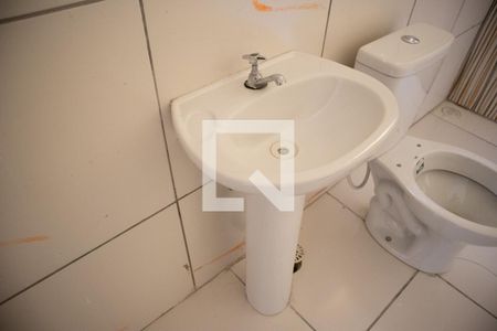 Banheiro de casa para alugar com 1 quarto, 40m² em Vila Isolina Mazzei, São Paulo
