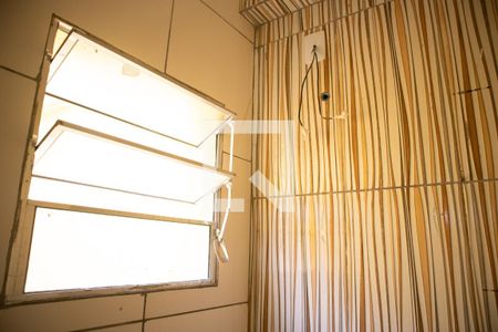 Banheiro de casa para alugar com 1 quarto, 40m² em Vila Isolina Mazzei, São Paulo