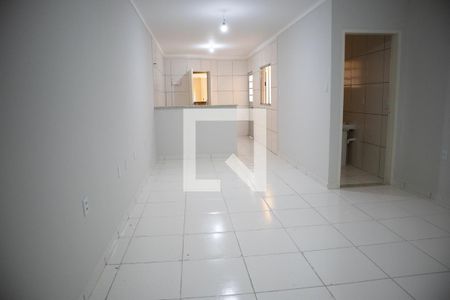 Sala de casa para alugar com 1 quarto, 40m² em Vila Isolina Mazzei, São Paulo