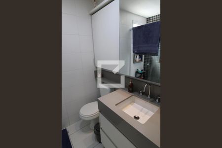 Apartamento à venda com 127m², 3 quartos e 2 vagasBanheiro do Quarto 1