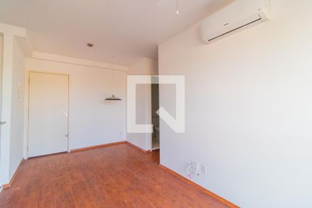 Sala de apartamento à venda com 2 quartos, 48m² em Glória, Porto Alegre
