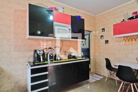 Casa à venda com 270m², 2 quartos e 2 vagasCozinha