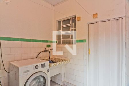 Casa à venda com 270m², 2 quartos e 2 vagasÁrea de Serviço