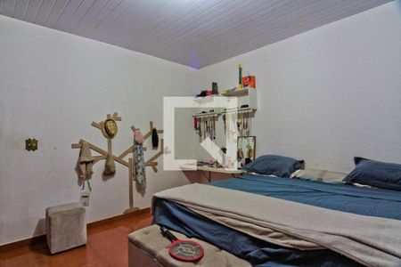 Quarto 2 de casa à venda com 2 quartos, 270m² em Moinho Velho, São Paulo
