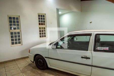 Casa para alugar com 150m², 3 quartos e 2 vagasFrente da casa-Garagem