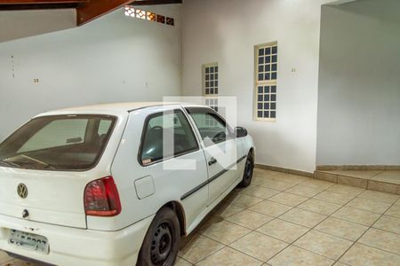 Casa para alugar com 150m², 3 quartos e 2 vagasFrente da casa-Garagem