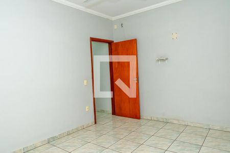 Casa para alugar com 150m², 3 quartos e 2 vagasSuíte 1