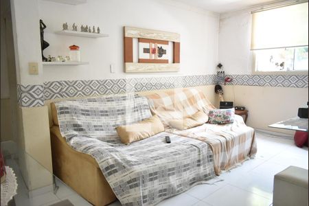 Sala de TV de casa à venda com 4 quartos, 700m² em Campo Grande, Rio de Janeiro