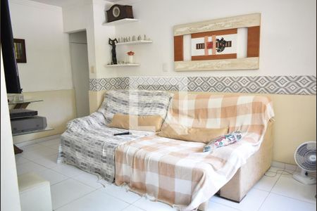 Sala de TV de casa à venda com 4 quartos, 700m² em Campo Grande, Rio de Janeiro