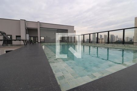 Apartamento à venda com 32m², 1 quarto e 1 vagaÁrea comum - Piscina