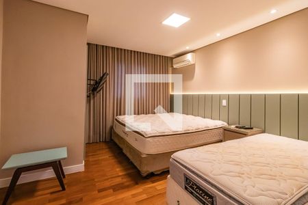 Casa de condomínio à venda com 732m², 4 quartos e 3 vagas Casa de condomínio à venda com 732m², 4 quartos e 3 vagasSuíte 3