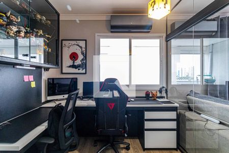 Apartamento à venda com 82m², 2 quartos e 1 vagaEscritório