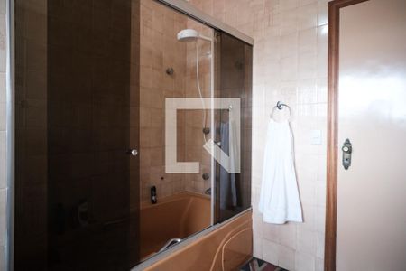 Casa para alugar com 600m², 6 quartos e 6 vagasBanheiro